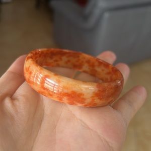 Jadeite Jade Bangle